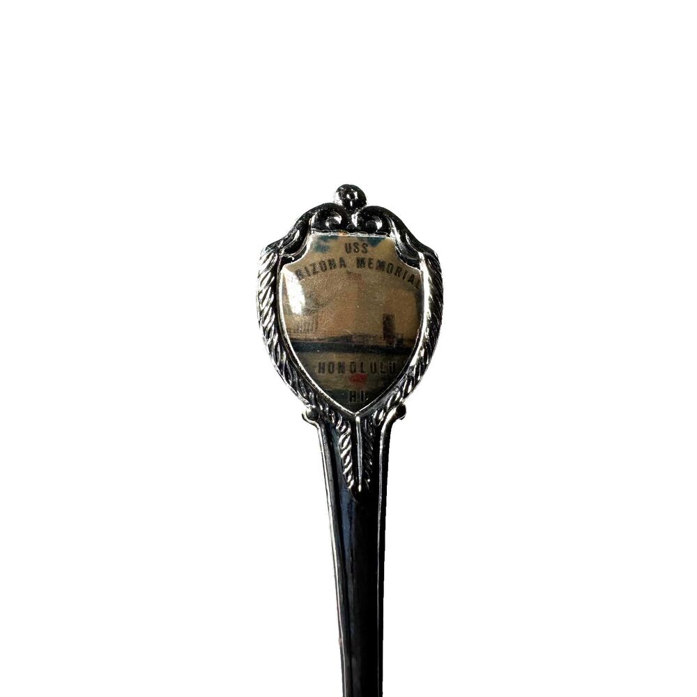 Vintage USS Arizona Memorial Souvenir Spoon Hawaiian Islands Map Aloha Silver